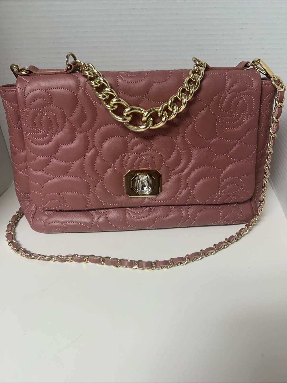 Anna Paola quilted Roses Italian Leather Satchel Bling Closure Gold Chain Luxury